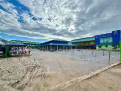 လုံးချင်းအိမ်ရောင်းမည် 1